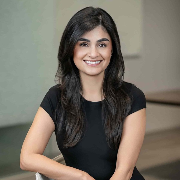 051024_Selena_Garcia_Vance_Wealth_SchlickArt-9612-EditSRGBlowres-3-2048x2048